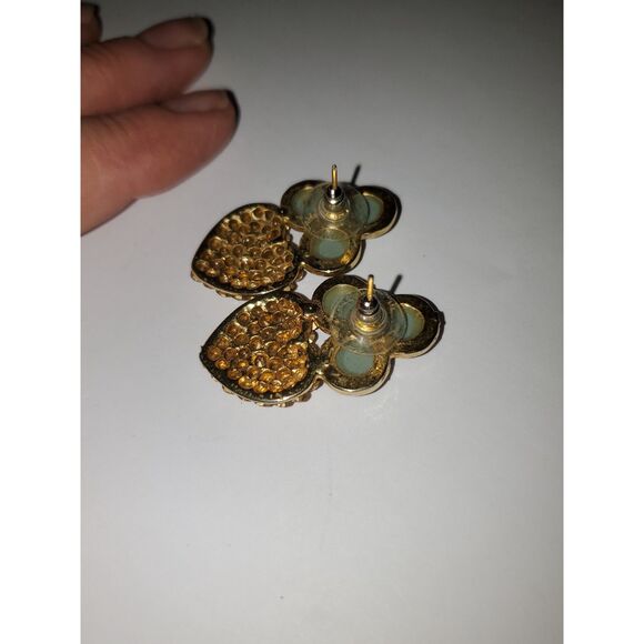A Vintage Pair of Costume Jewelry Earrings Stud Back Pierced Mid Century Sparkly - Picture 6 of 11